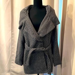Women’s Size Large Two Toned Gray Tweed Texture Geometric Midi Jacket Coat